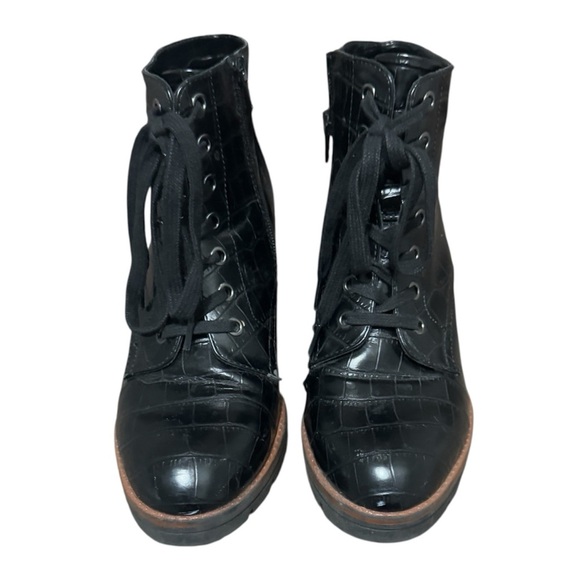 Naturalizer Mandalynn utilitarian Black Croc-Embossed goth Lace Up Boots - Picture 2 of 13